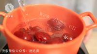 美味的红枣栗子鸡蛋红糖水做法图解3)