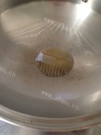 特色美食西红柿炒鸡蛋做法图解6)