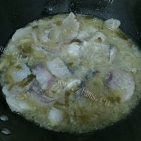 最喜欢吃的酸菜鱼做法图解9)