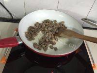 好吃的蘑菇牛肉做法图解3)