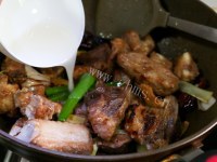 家常红烧排骨做法图解5)