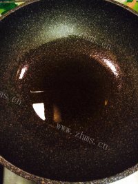美味的煎土豆饼做法图解4)
