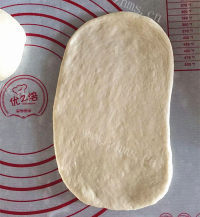美味的牛奶土司做法图解6)