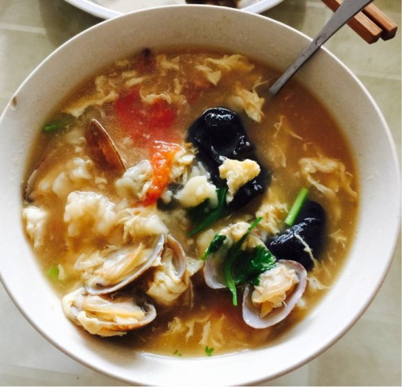 美味的海鲜疙瘩汤