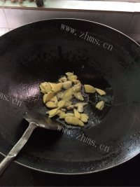 家常菜土豆焖鸭做法图解4)