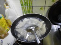 色泽鲜亮的韭菜鸡蛋水饺做法图解10)