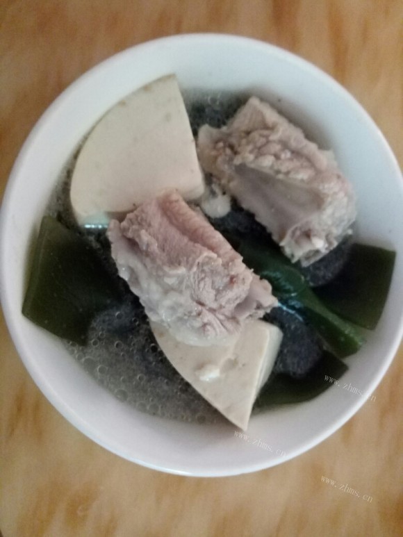 排骨海带豆腐汤