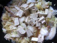 家常菜白菜豆腐炒肉