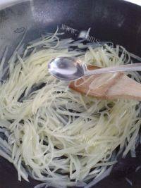 DIY-酸溜土豆丝