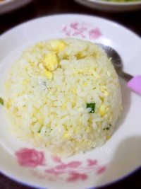 诱人的蛋炒饭做法图解9)