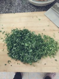 美味的香菜猪肉馅饺子做法图解3)