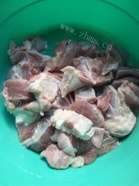 美味的花生猪蹄做法图解1)