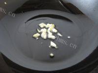 味道不错的尖椒干豆腐做法图解4)