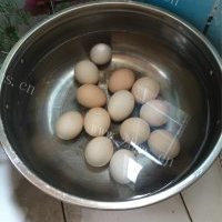 珍馐美味的卤鸡蛋的做法图解二