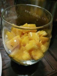 好吃的芒果西米露做法图解3)