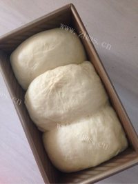 美味的奶香超绵吐司做法图解10)