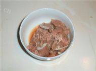 家常菜豇豆炒里脊做法图解3)