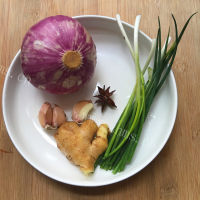 美味五香卤肉饭做法图解2)