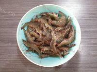 美味的白灼鲜虾做法图解1)