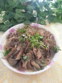 家常菜蘑菇炖粉条