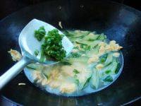 香飘的黄瓜鸡蛋汤
