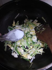 家常菜韭黄炒鸡蛋