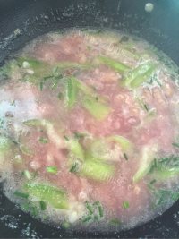 食欲满满的丝瓜肉片汤