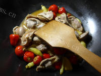 家常菜泡椒鸡胗