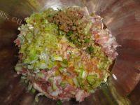 甘脆的芹菜猪肉水饺做法图解6)