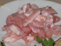 家常菜香菜炒肉做法图解2)