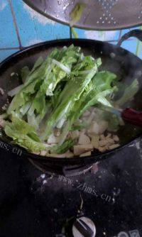 口感极佳的小白菜烧豆腐做法图解7)
