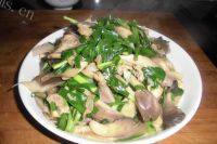 家常菜平菇炒肉片
