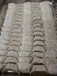 色香味浓的煮饺子做法图解2)