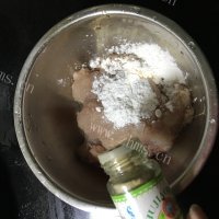 美味的清汤鱼圆做法图解4)