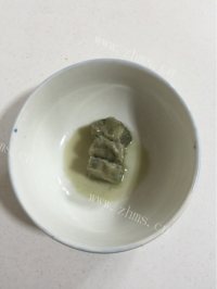 妈妈快速制作臭豆腐做法图解2)