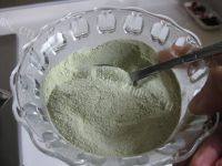 自制抹茶花生牛轧糖做法图解2)