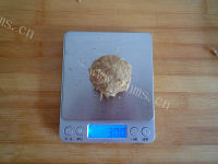 美味的广式金丝肉松月饼做法图解8)