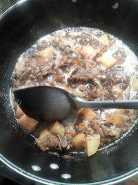 DIY-土豆红烧肉做法图解10)