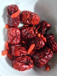 美味的玛咖炖牛肉做法图解2)