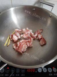 家常菜豆干炒肉做法图解3)
