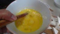 自己做的鸡蛋饺子做法图解3)
