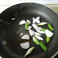 韩式泡菜炖秋刀鱼（家常菜）的做法图解五