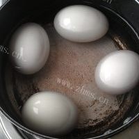 美味营养的咸鸭蛋的做法图解九