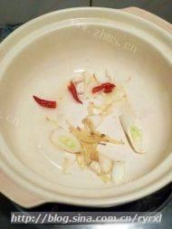 家常菜酸菜汆白肉做法图解7)