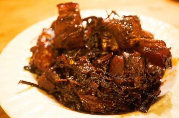 美味的梅干菜烧肉