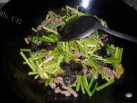 家常菜蒜薹木耳炒肉丝