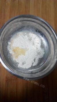 自制抹茶红豆酥做法图解1)