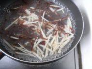 「健康美食」鱼香肉丝做法图解3)