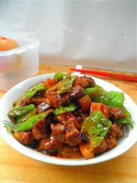 家常菜苦瓜烧肉
