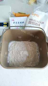 色香味俱全的酸奶土司做法图解3)